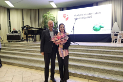 IMG-1f11455b5a9c2752090aea11a5e0f872-V
