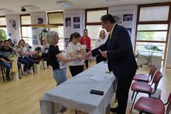 IMG-1c901e2b9f2ad2ad866403e80ae08d52-V