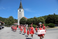 smotra-mazoretkinja-17