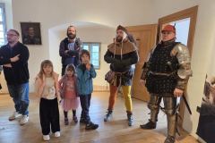 IMG-0f6e3457afdfd45ece8921d8202de140-V