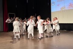 Majcin-dan-Koncert-KUD-Lovro-Jezek-02-1024x677