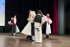 Majcin-dan-Koncert-KUD-Lovro-Jezek-05-1024x673