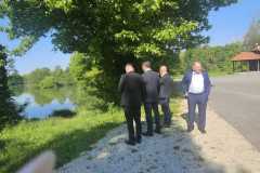 IMG-2d268d667240e51699312e652ae585e5-V