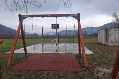 2-Ljuljacka-s-dvije-sjedalice