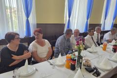 IMG-1f4e276228c78113549c76218f18bc37-V