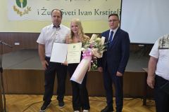 IMG-610096da728de807d5e9a62b8f04e6ba-V