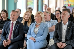 Trnovec_skola-2