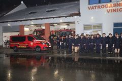 1159f95dad2c700aebdcc3993541e6d0_XL