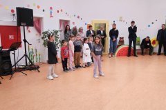IMG-b9c6d2e89467a833a013bae34bc4ac00-V