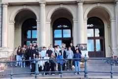 IMG-463cf072650db46a265b67f2f7fd79e1-V