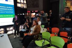 IMG-520d8959c91021fd3d863228442415cc-V