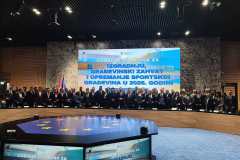 Potpisivanje-ugovora-3