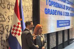 Potpisivanje-ugovora-7