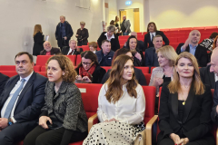 IMG-635927f685dacf1e3297111d1f7c1c4f-V
