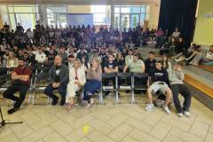 IMG-4c6e5932e5ab865f2cad37aa10af8f30-V